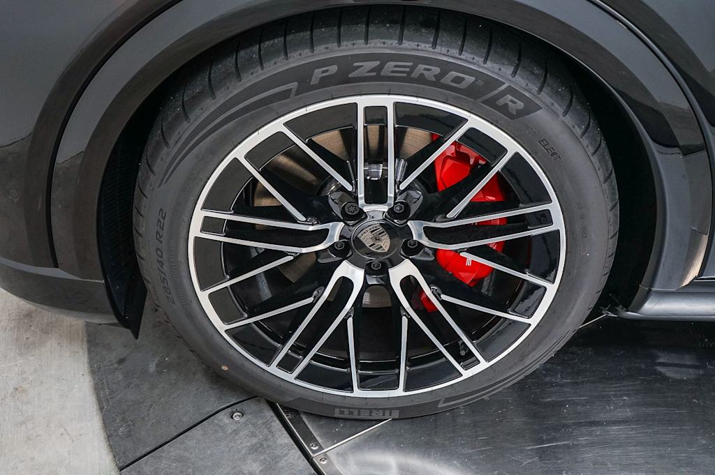 Thumbnail: 2026 Porsche Cayenne - 25
