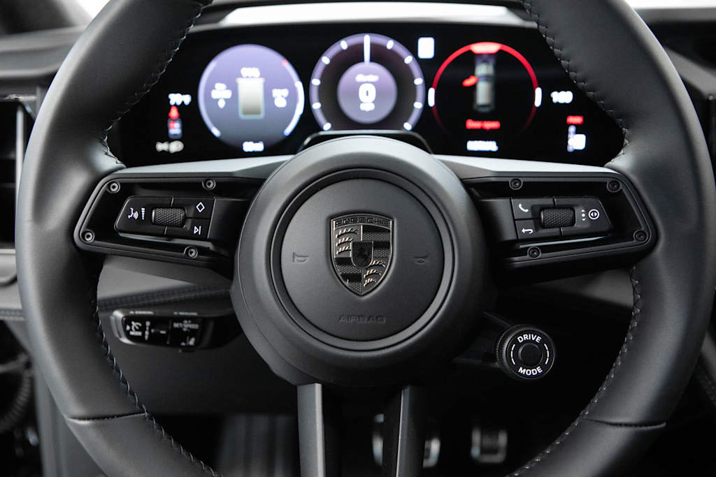 Thumbnail: 2026 Porsche Cayenne - 19
