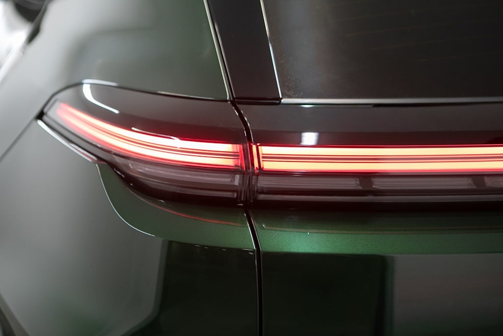 Thumbnail: 2026 Porsche Cayenne - 34