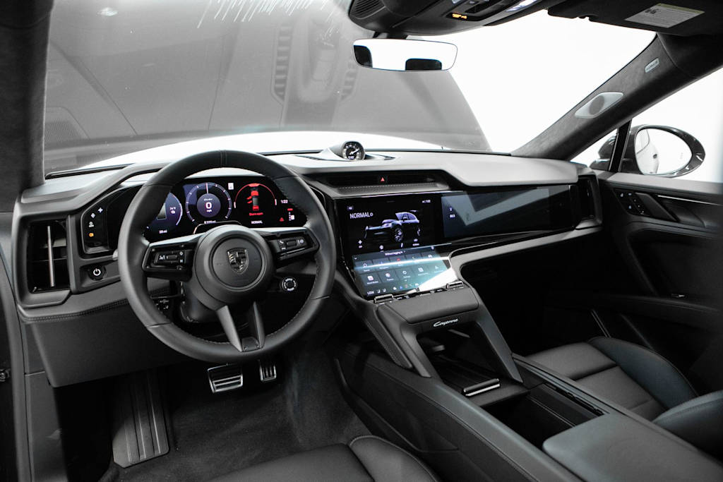 Thumbnail: 2026 Porsche Cayenne - 8