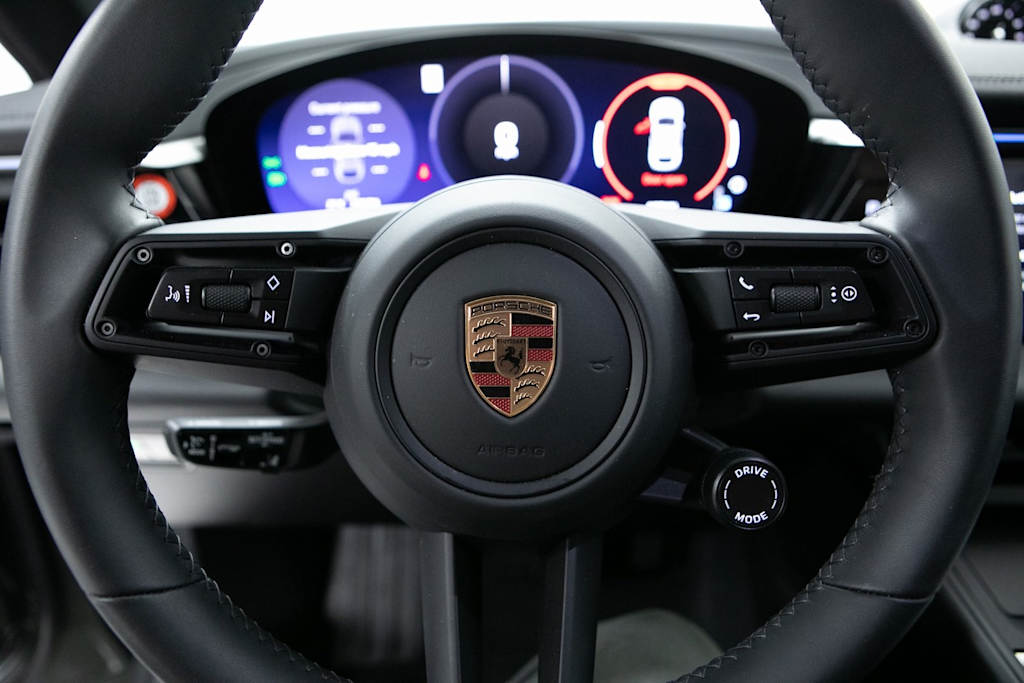 Thumbnail: 2025 Porsche Macan - 20