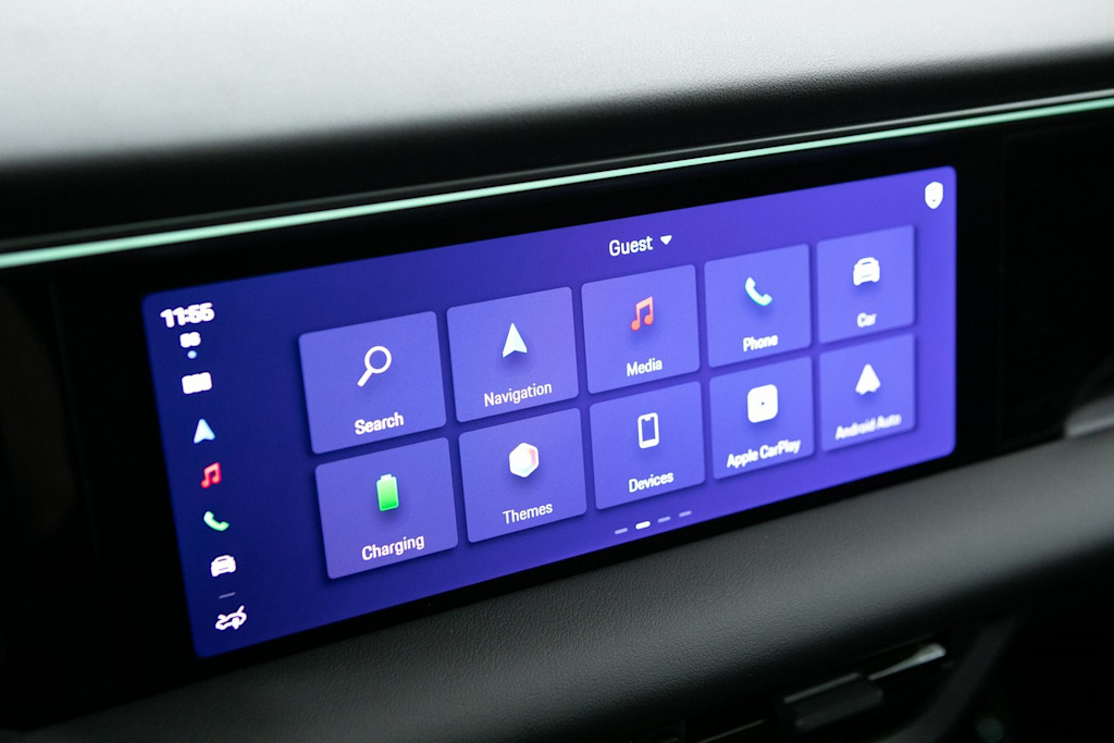 Thumbnail: 2025 Porsche Macan - 13