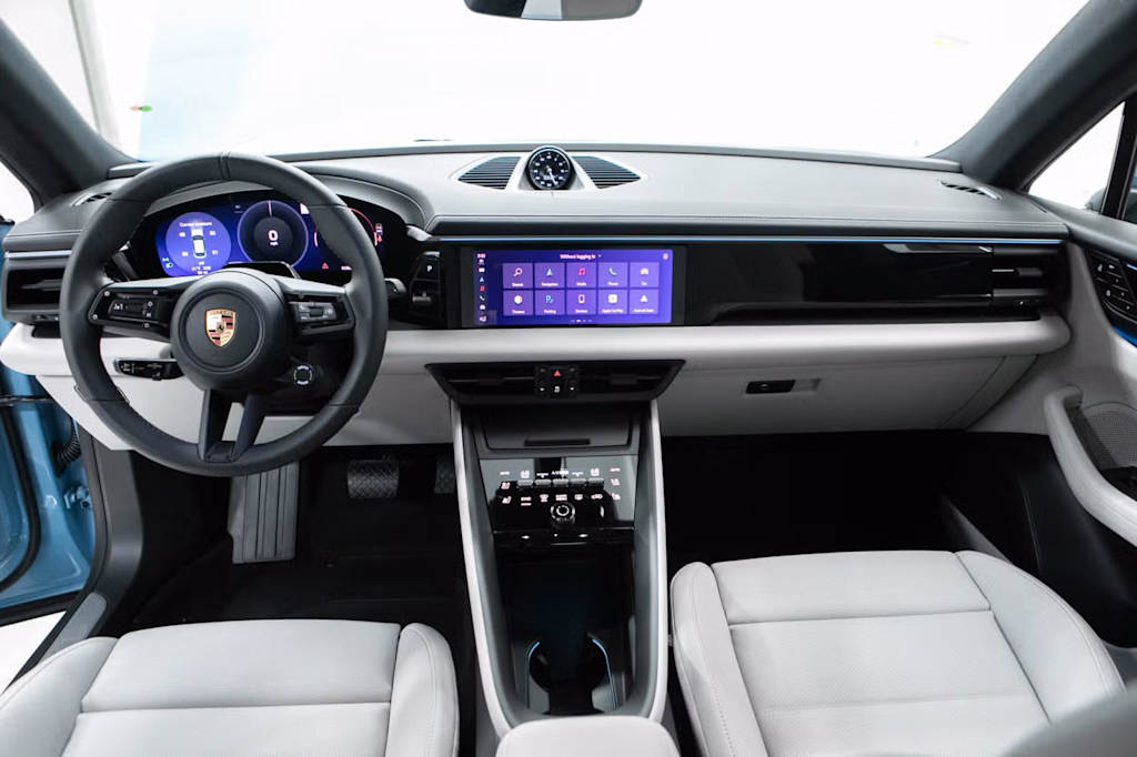 Thumbnail: 2026 Porsche Macan - 9
