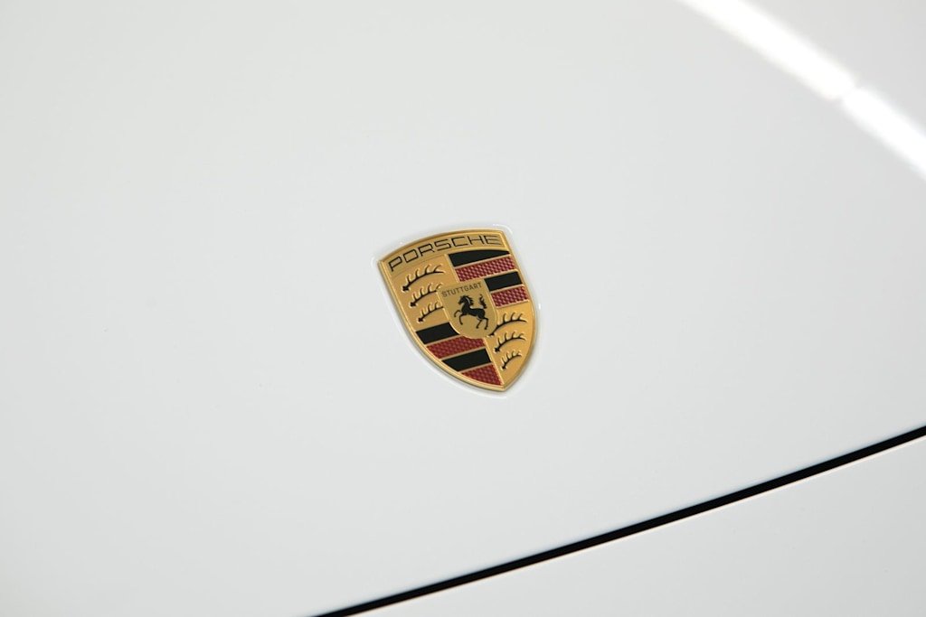 Thumbnail: 2026 Porsche Macan - 21