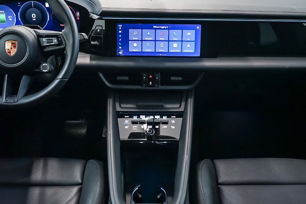 Thumbnail: 2026 Porsche Macan - 12