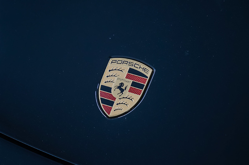Thumbnail: 2026 Porsche Macan - 25