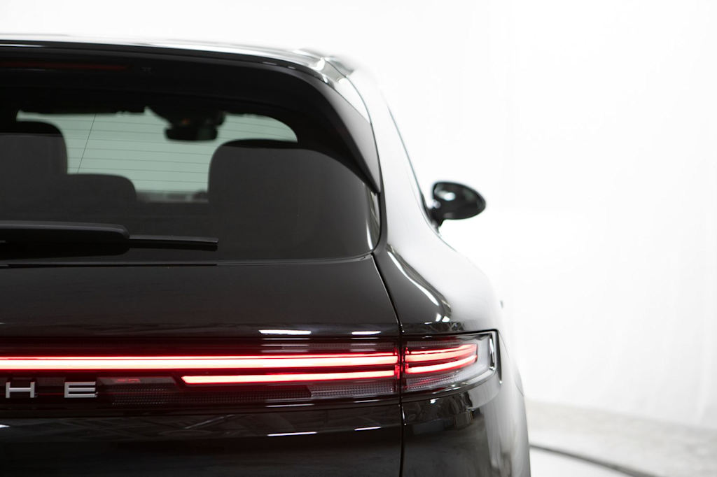 Thumbnail: 2026 Porsche Cayenne - 26