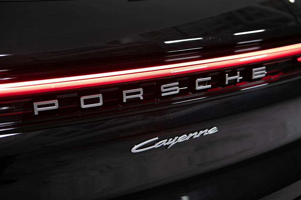 Thumbnail: 2026 Porsche Cayenne - 24