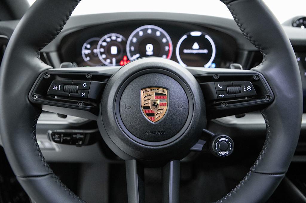 Thumbnail: 2026 Porsche Cayenne - 21