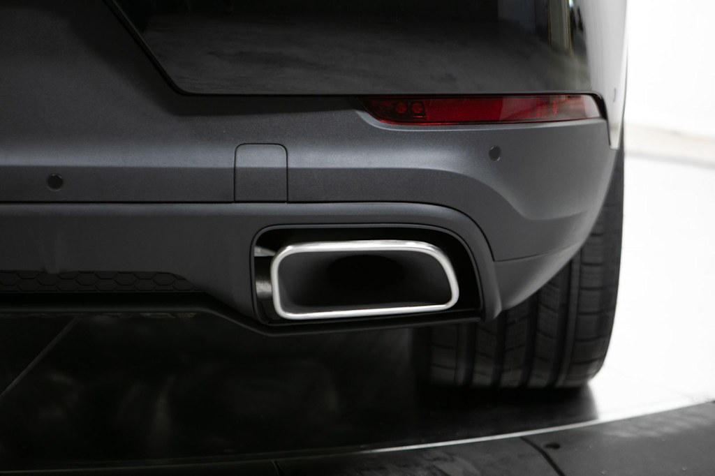 Thumbnail: 2026 Porsche Cayenne - 25