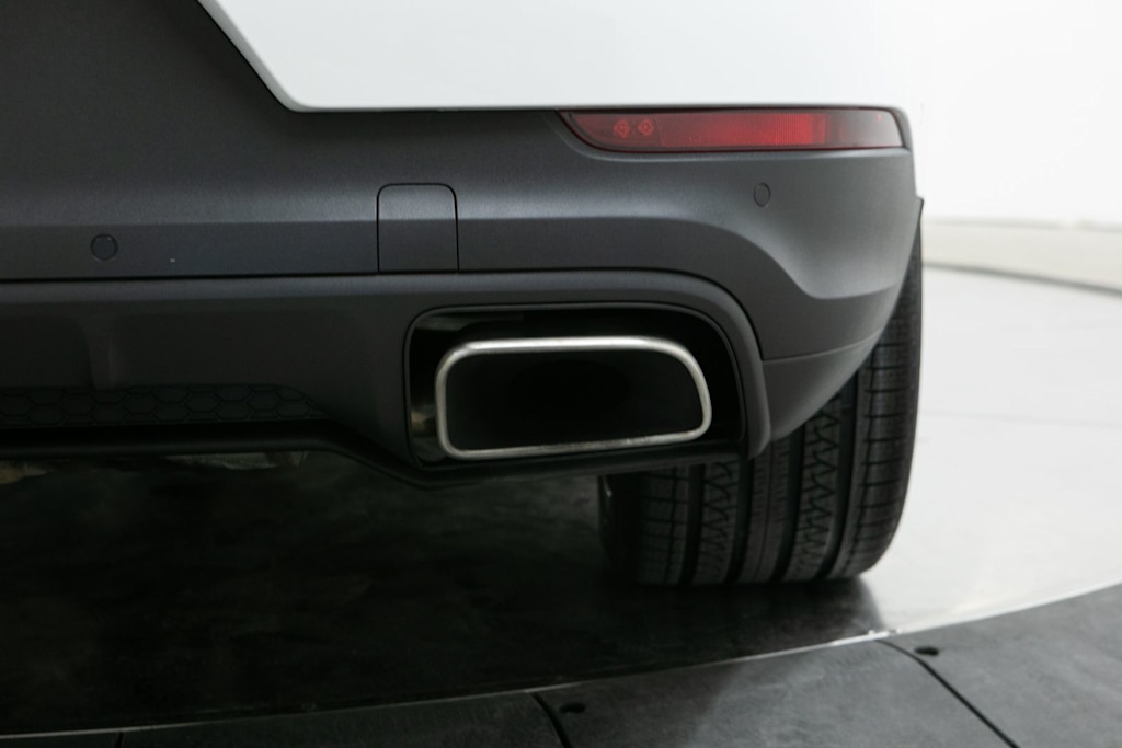 Thumbnail: 2025 Porsche Cayenne - 38