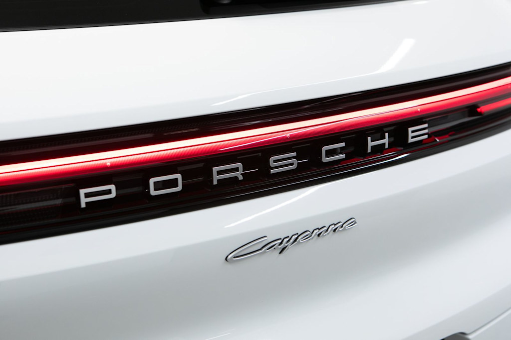 Thumbnail: 2025 Porsche Cayenne - 37