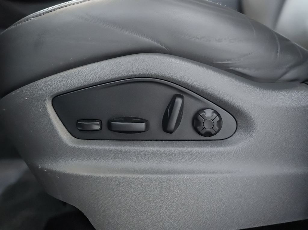 Thumbnail: 2023 Porsche Cayenne - 29