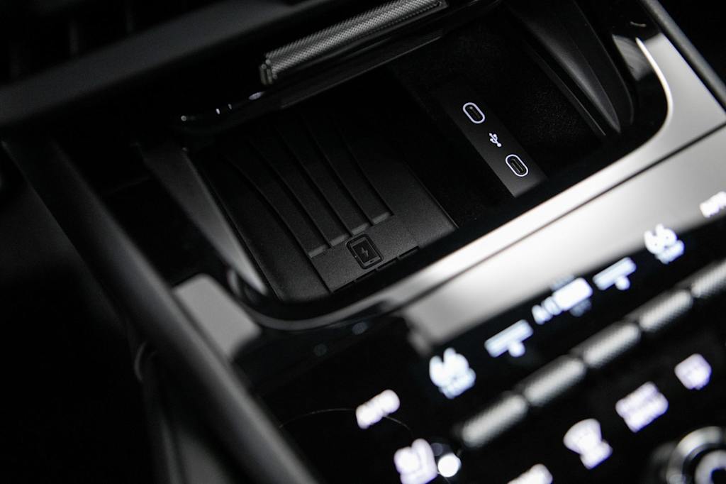 Thumbnail: 2026 Porsche Cayenne - 31