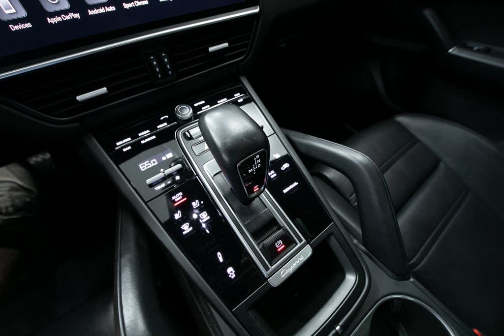 Thumbnail: 2022 Porsche Cayenne - 14