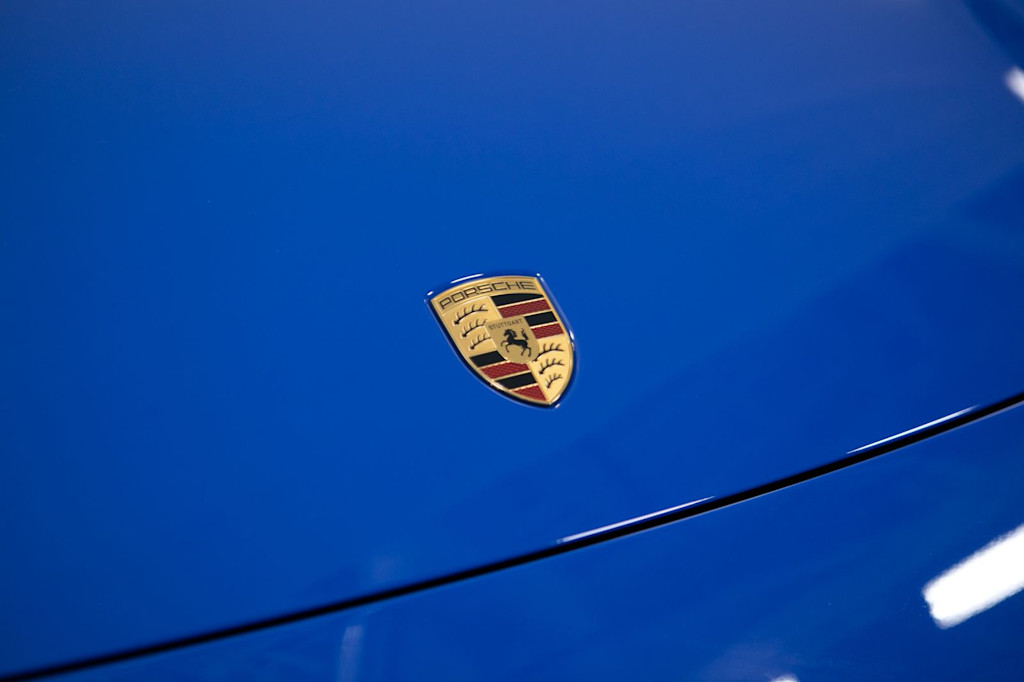 Thumbnail: 2026 Porsche Macan - 21