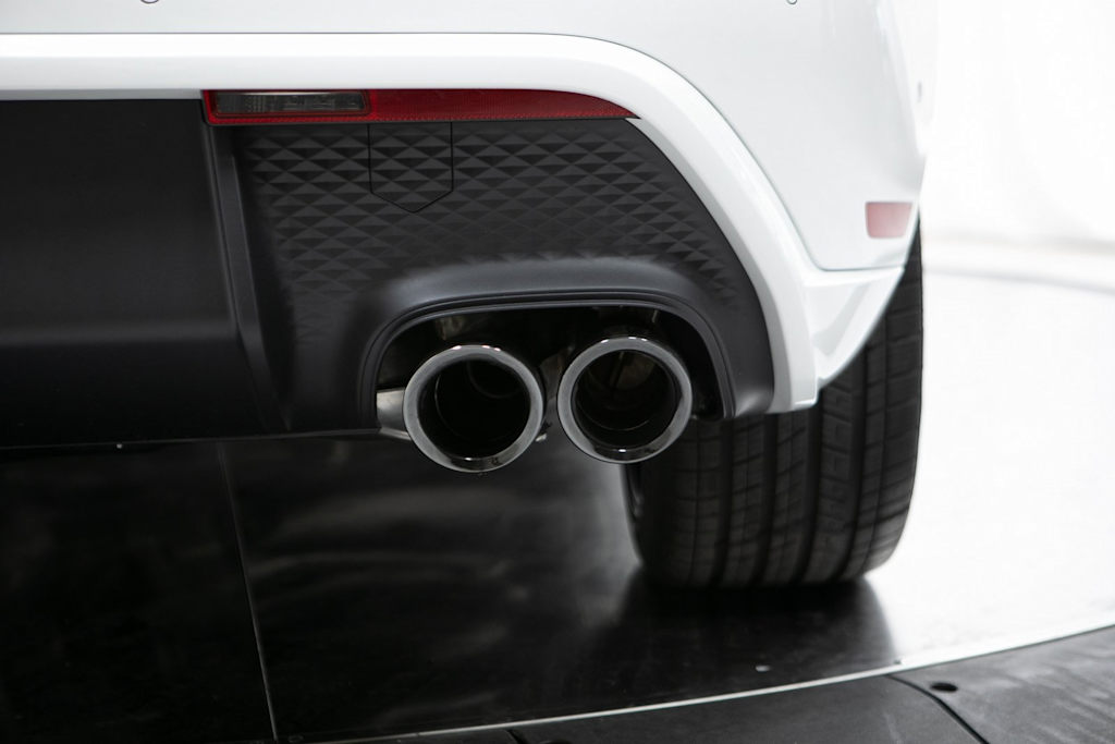 Thumbnail: 2026 Porsche Macan - 33