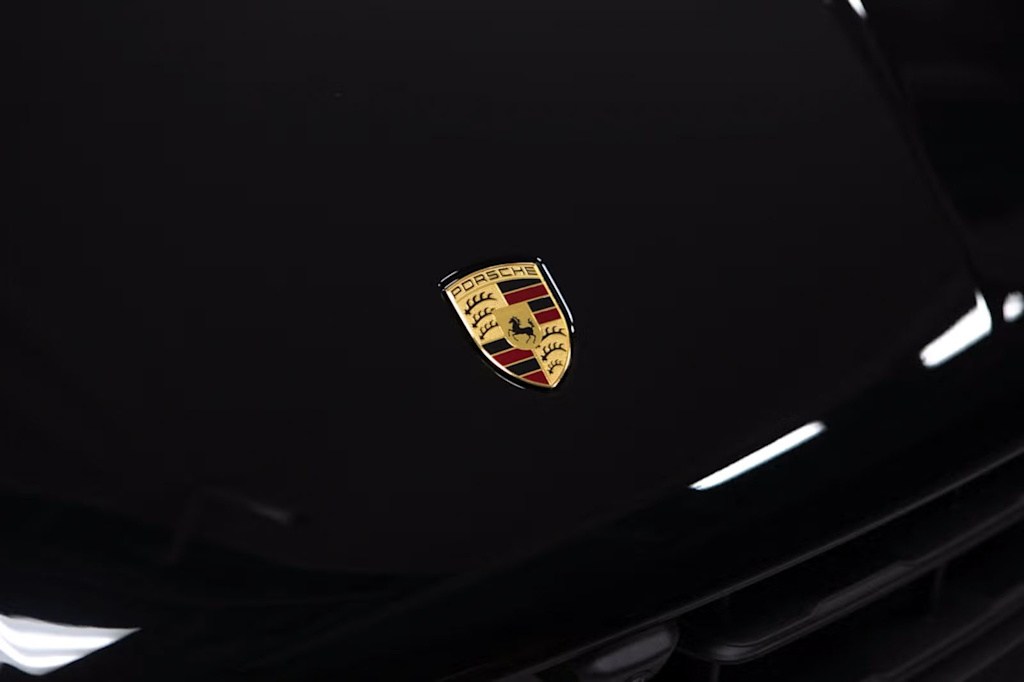 Thumbnail: 2026 Porsche Macan - 22