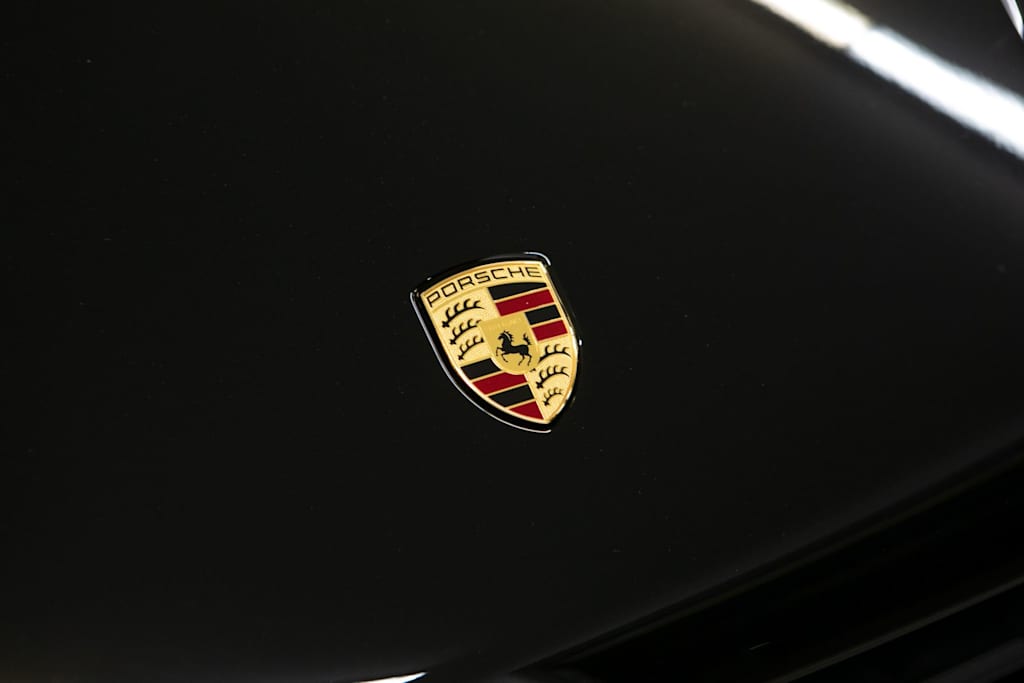 Thumbnail: 2026 Porsche Macan - 23