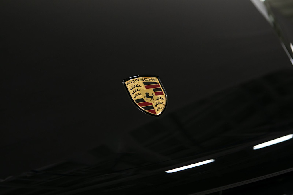 Thumbnail: 2026 Porsche Macan - 22