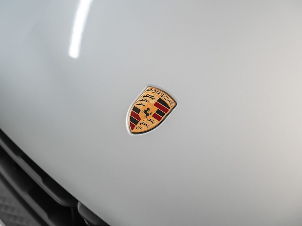 Thumbnail: 2026 Porsche Macan - 7