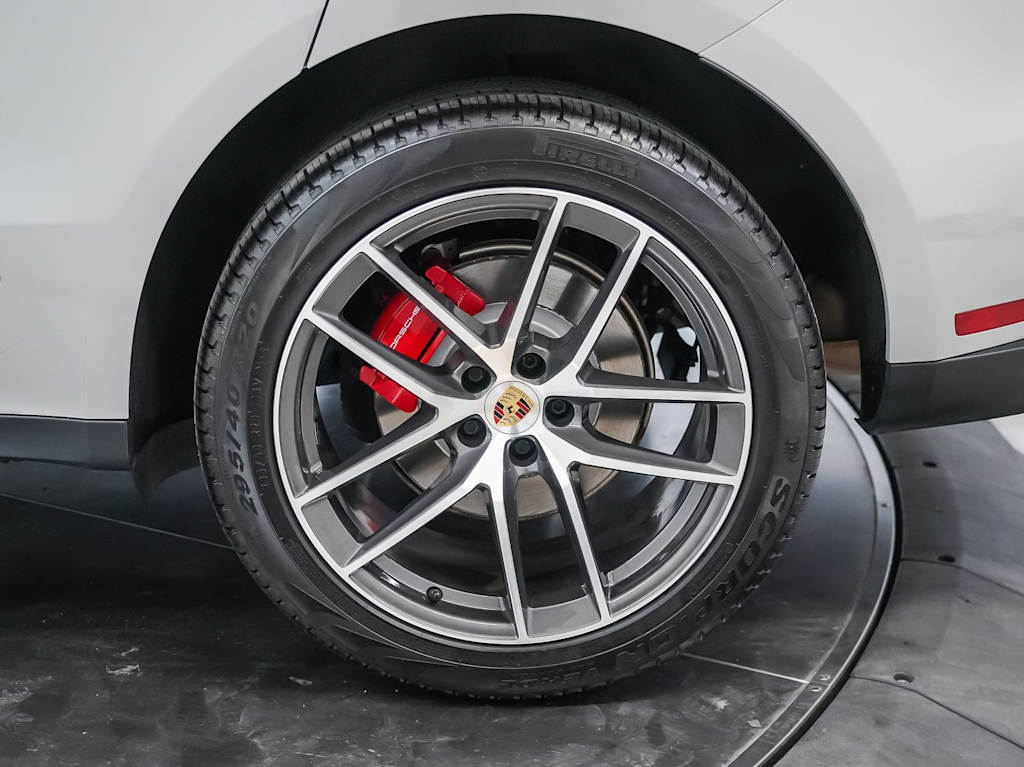 Thumbnail: 2024 Porsche Macan - 24