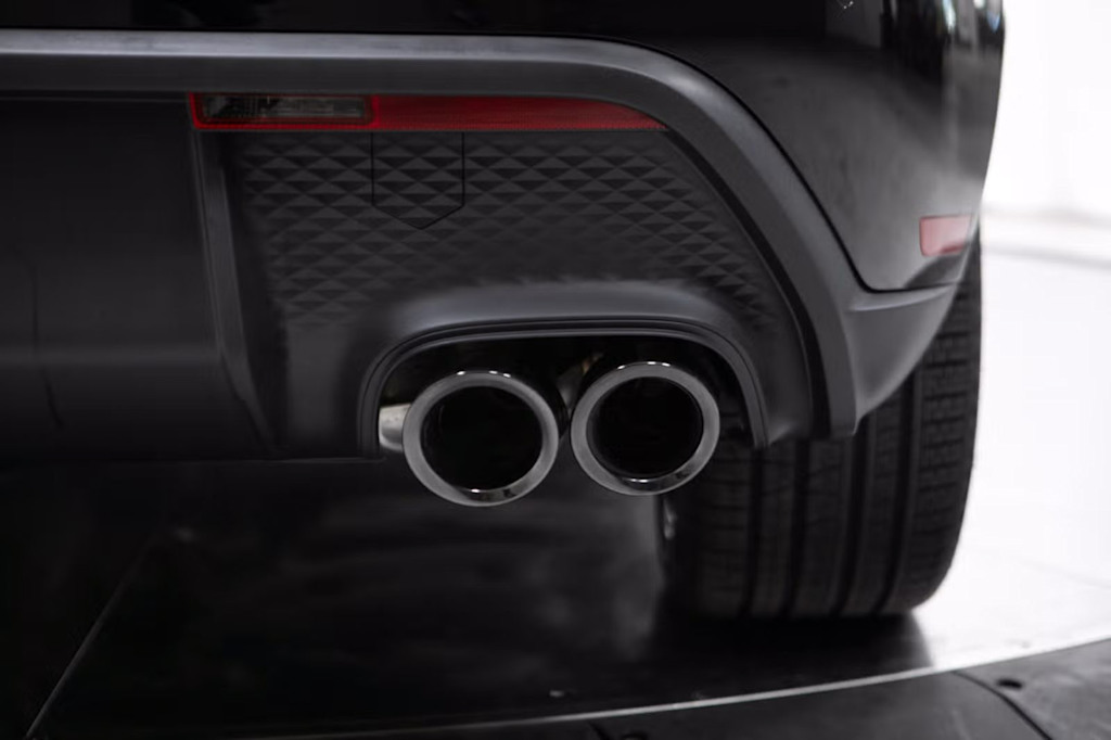 Thumbnail: 2026 Porsche Macan - 24