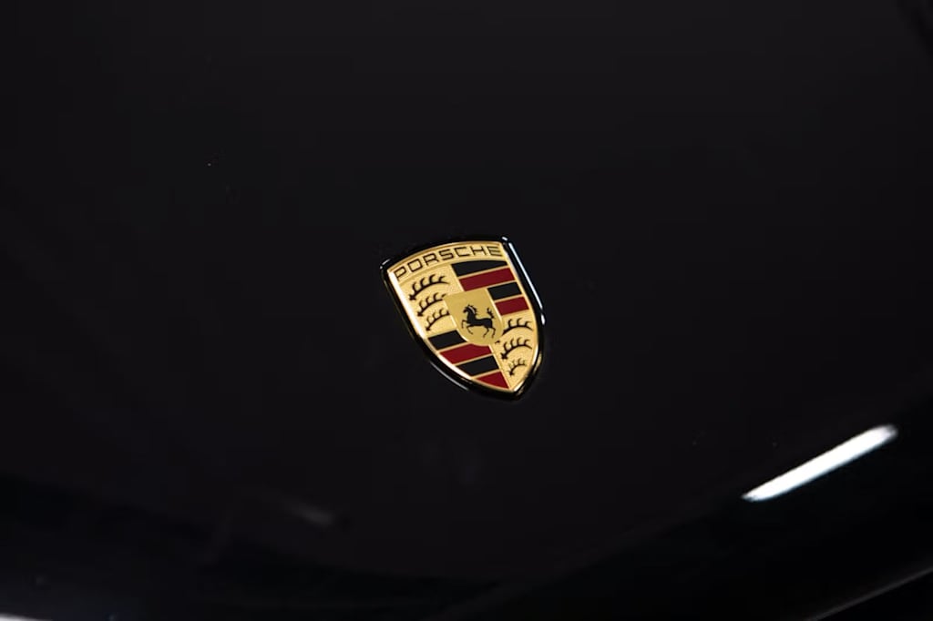 Thumbnail: 2026 Porsche Macan - 21