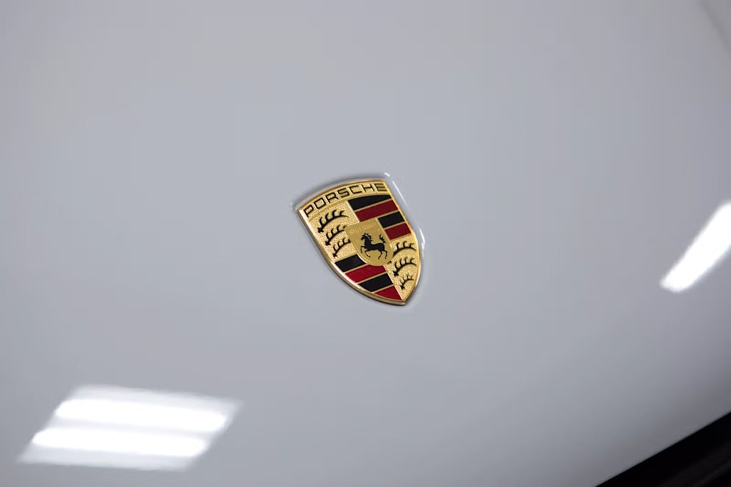 Thumbnail: 2026 Porsche Macan - 6