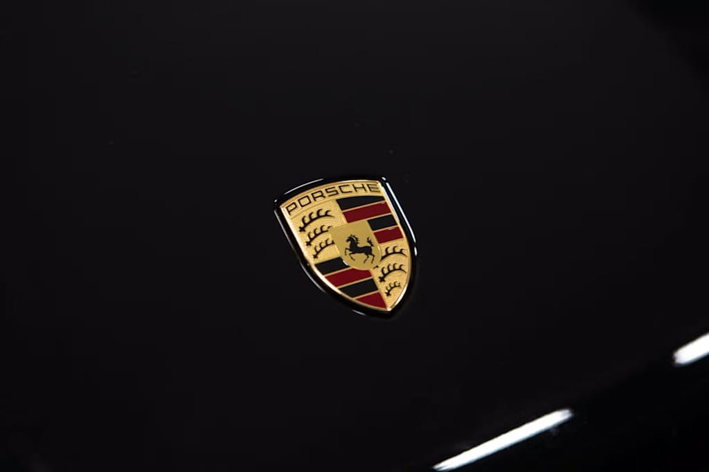 Thumbnail: 2026 Porsche Macan - 21