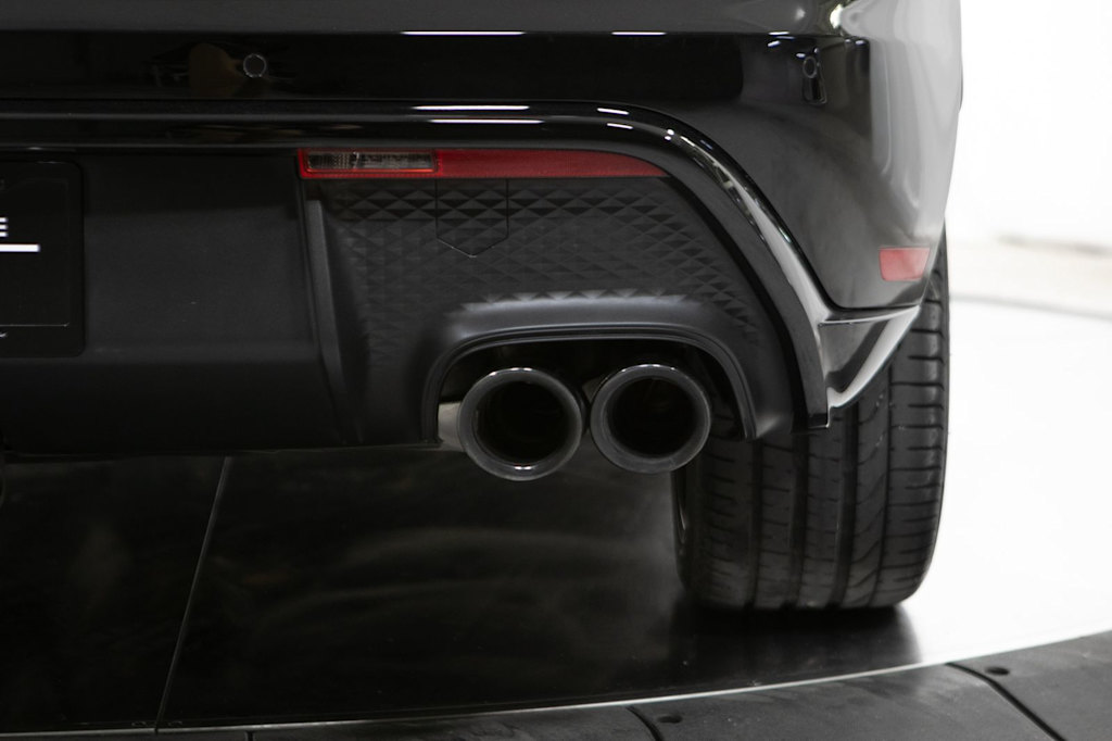 Thumbnail: 2024 Porsche Macan - 25