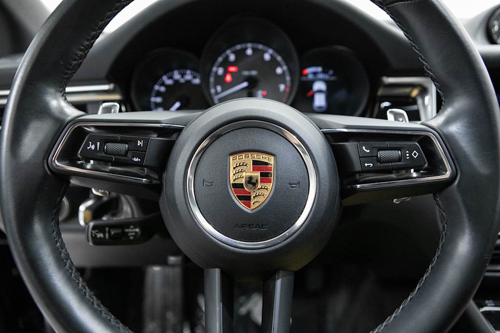 Thumbnail: 2024 Porsche Macan - 20