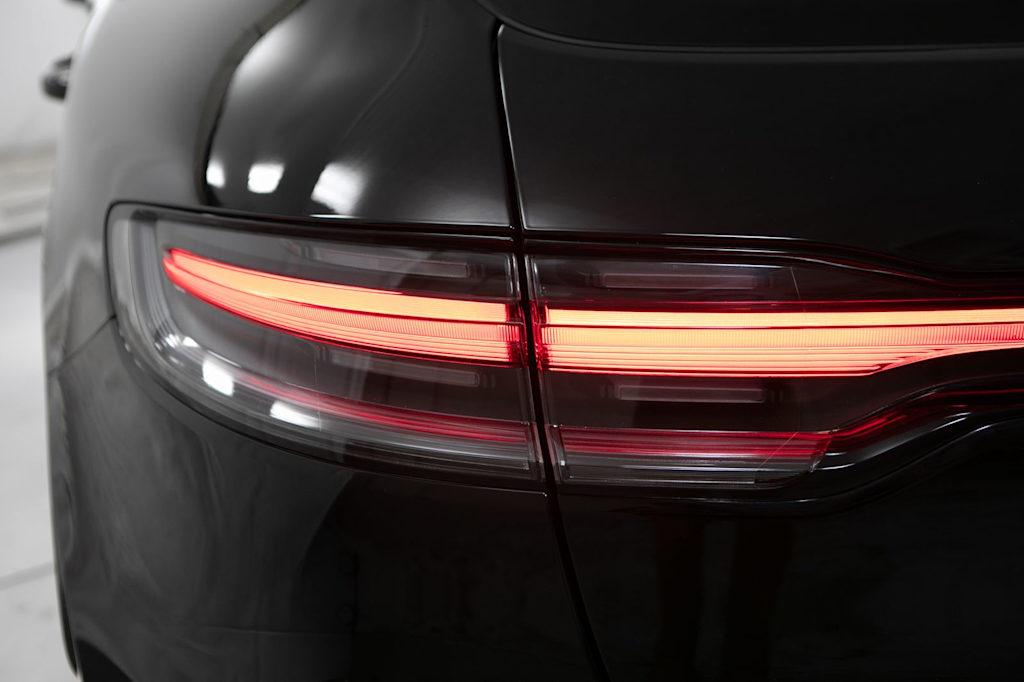 Thumbnail: 2024 Porsche Macan - 23