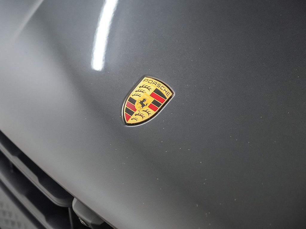 Thumbnail: 2023 Porsche Macan - 6
