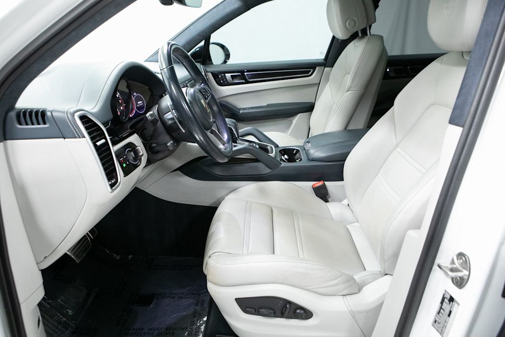 Thumbnail: 2023 Porsche Cayenne - 11