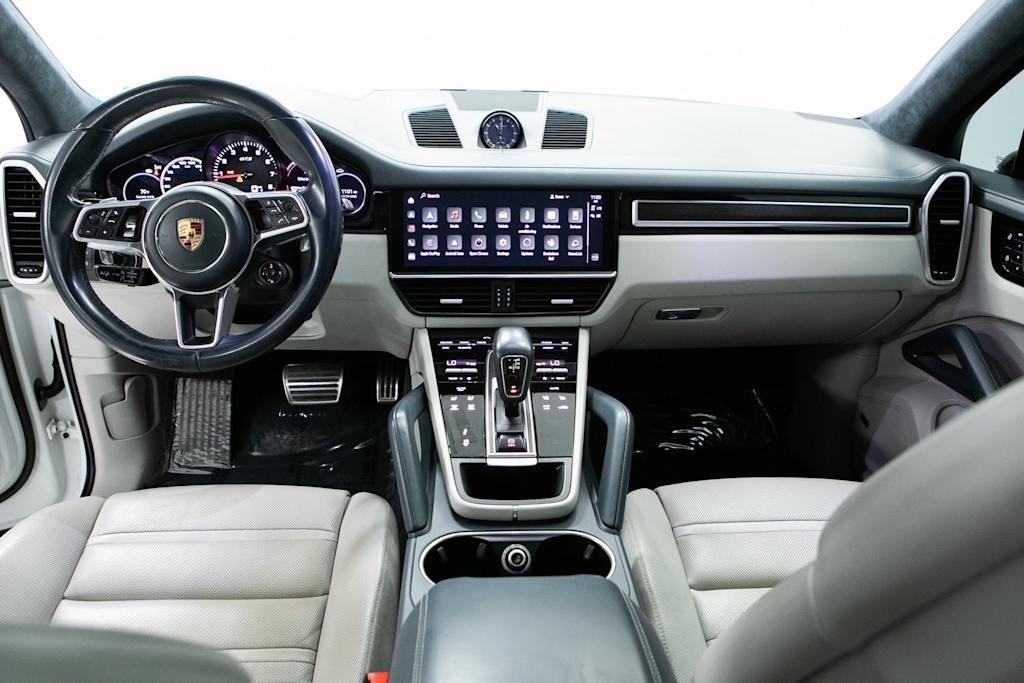 Thumbnail: 2023 Porsche Cayenne - 9