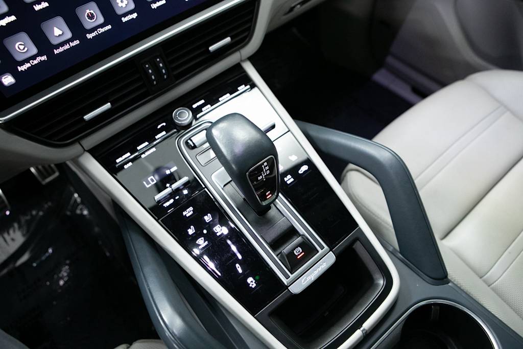 Thumbnail: 2023 Porsche Cayenne - 13