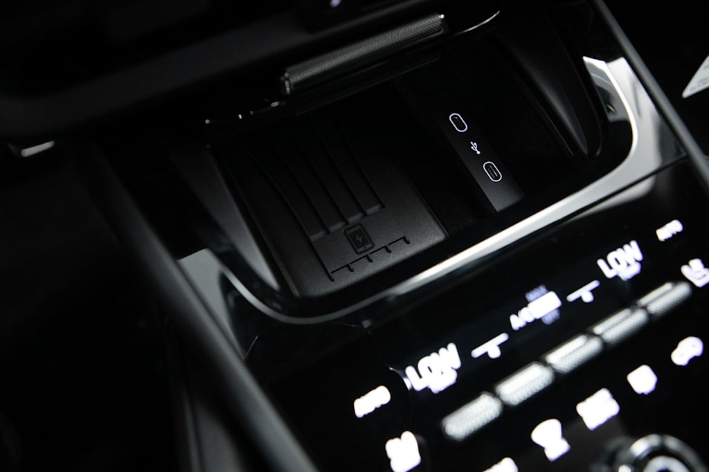 Thumbnail: 2026 Porsche Cayenne - 37