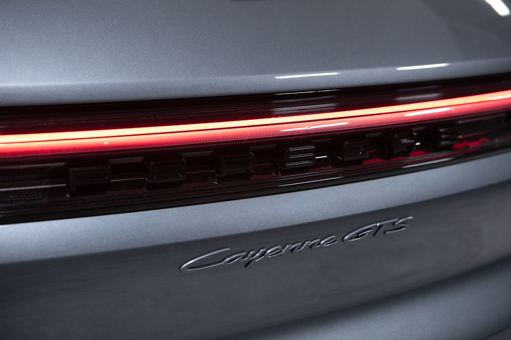 Thumbnail: 2026 Porsche Cayenne - 24