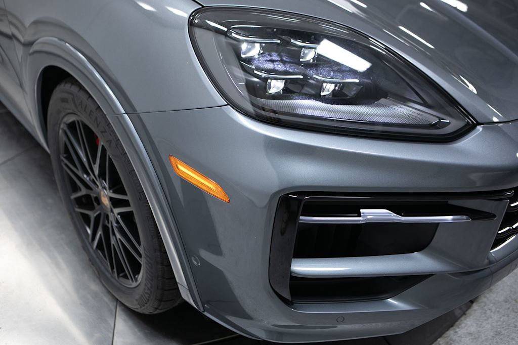 Thumbnail: 2026 Porsche Cayenne - 19