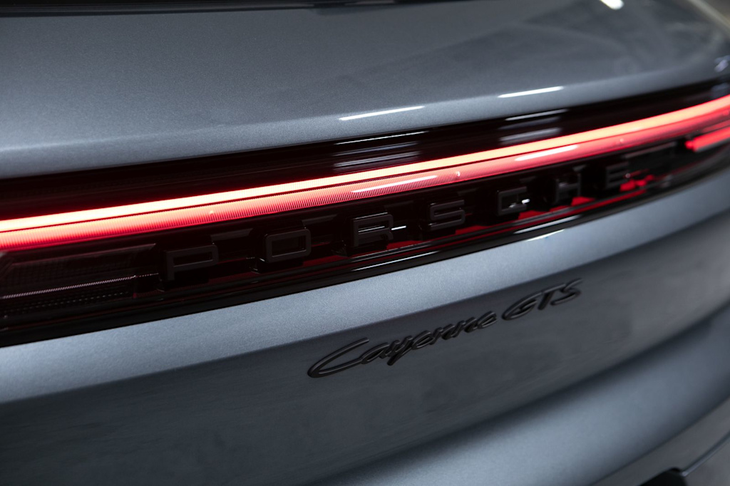 Thumbnail: 2026 Porsche Cayenne - 24