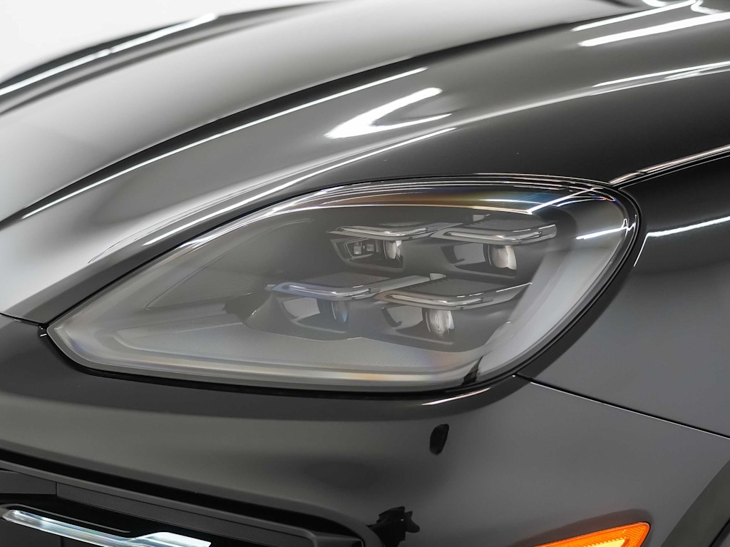 Thumbnail: 2026 Porsche Cayenne - 21