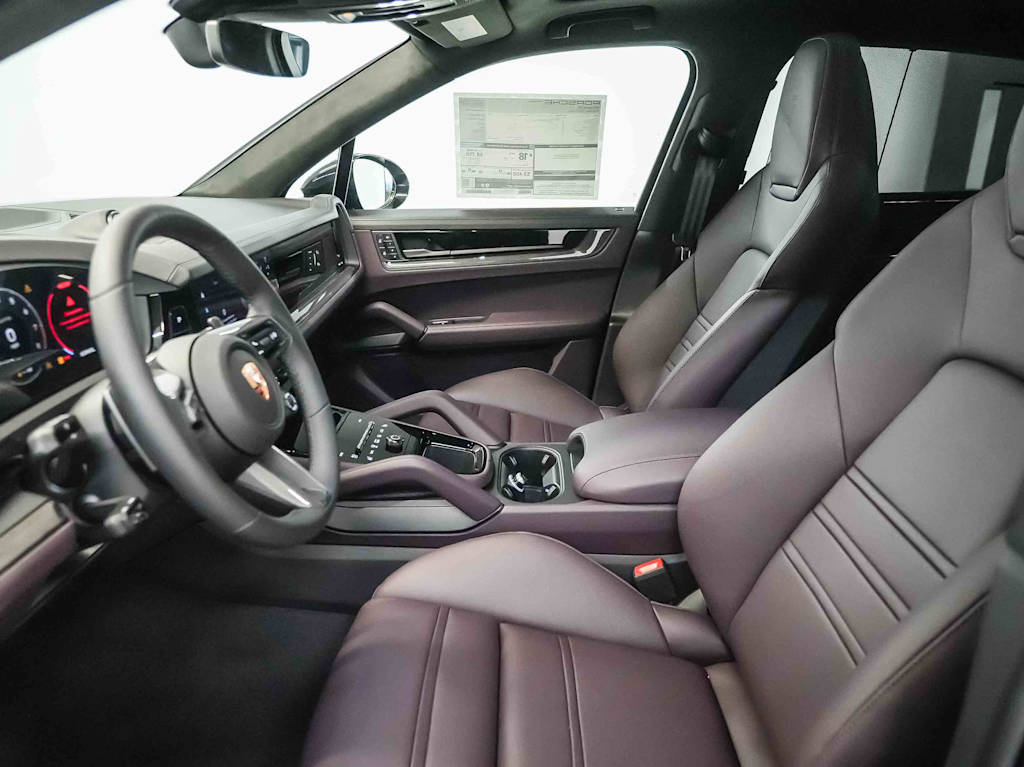 Thumbnail: 2026 Porsche Cayenne - 26