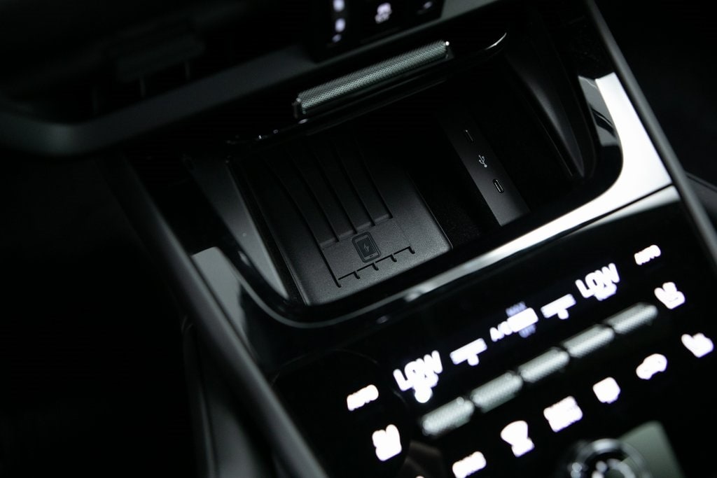 Thumbnail: 2025 Porsche Cayenne - 29