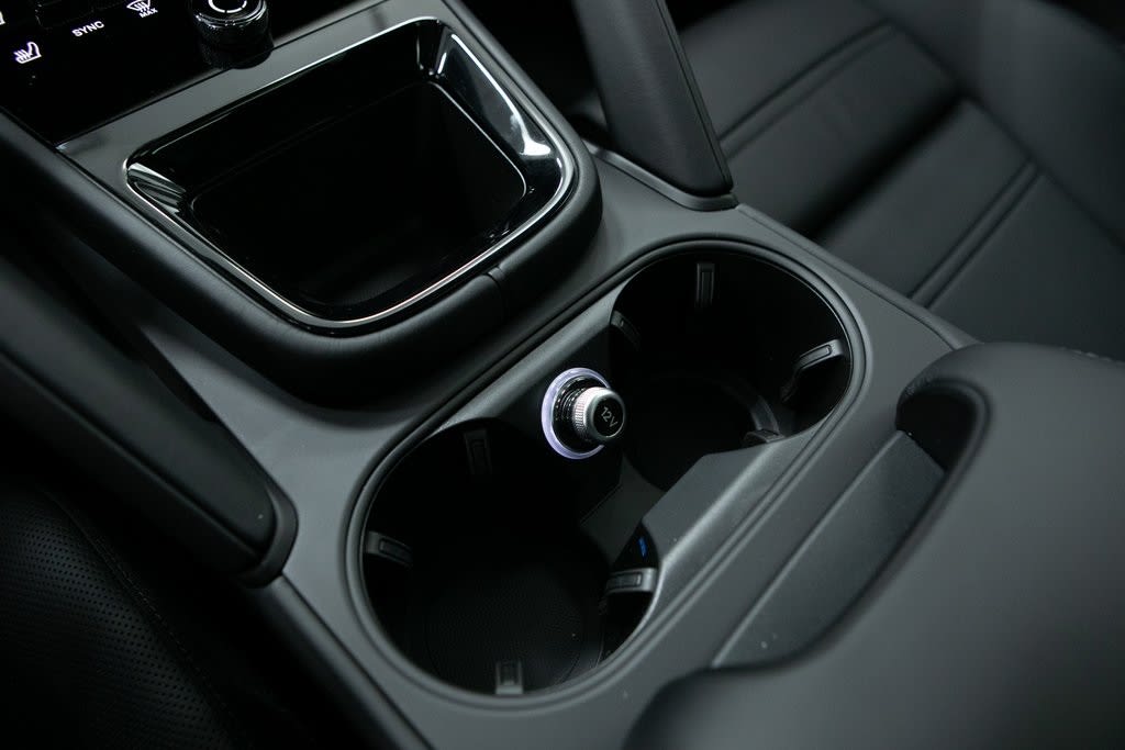 Thumbnail: 2025 Porsche Cayenne - 30