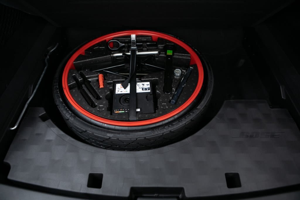 Thumbnail: 2025 Porsche Cayenne - 21