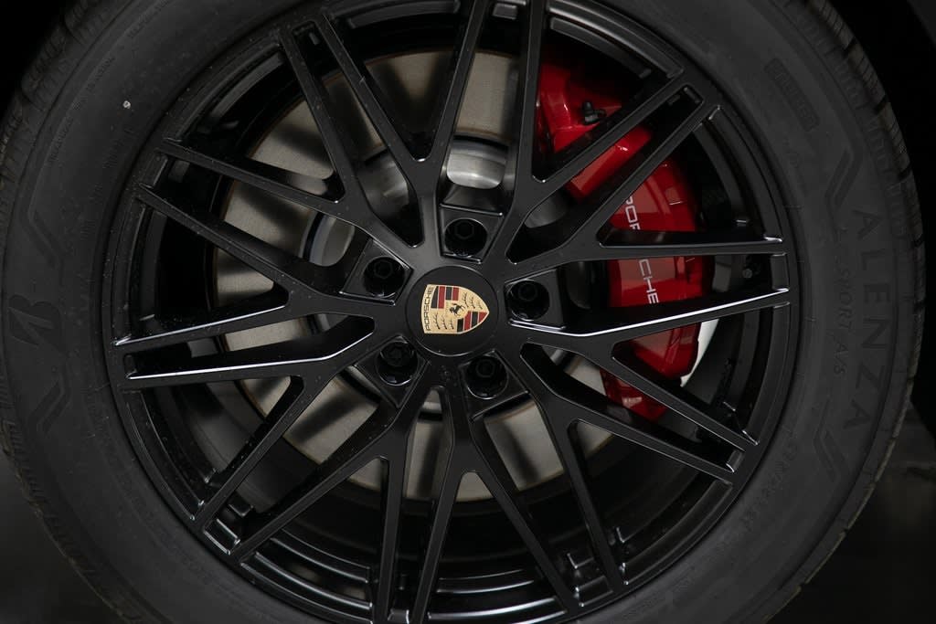 Thumbnail: 2025 Porsche Cayenne - 7