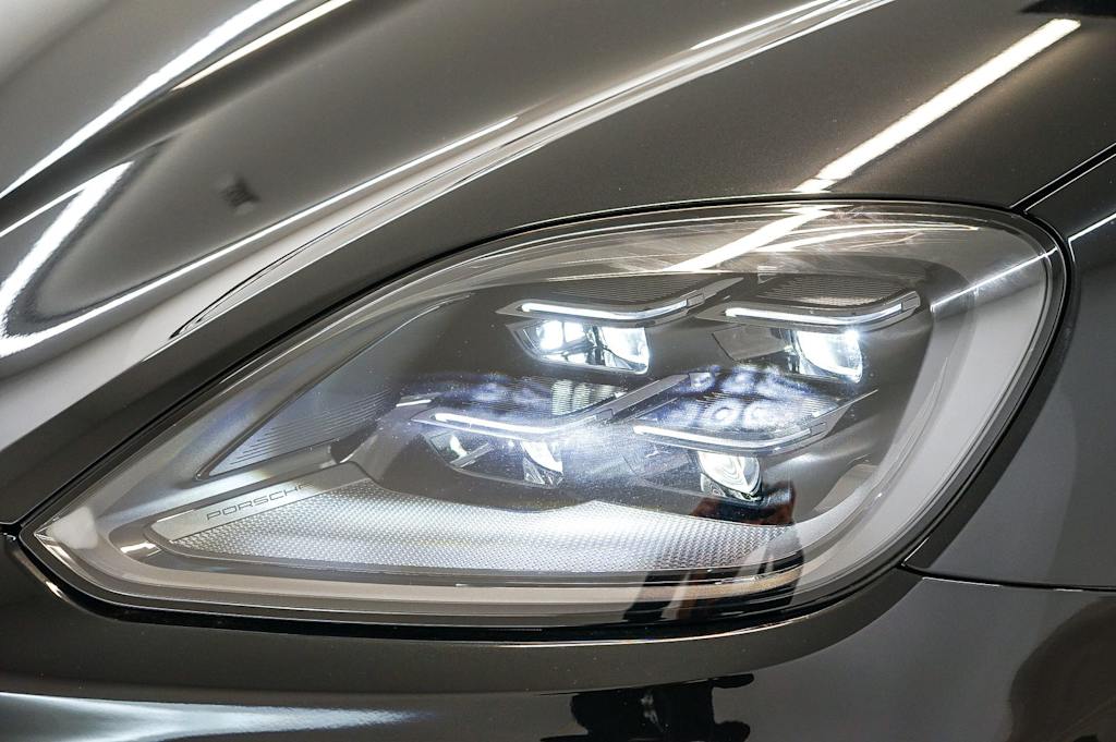 Thumbnail: 2026 Porsche Cayenne - 24