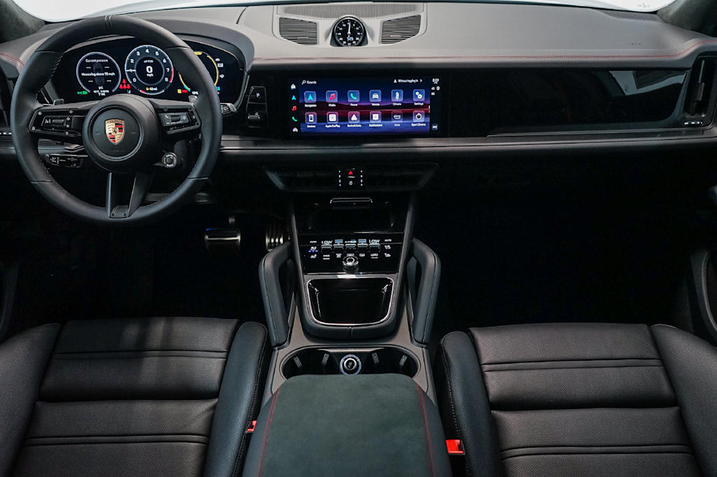 Thumbnail: 2026 Porsche Cayenne - 10