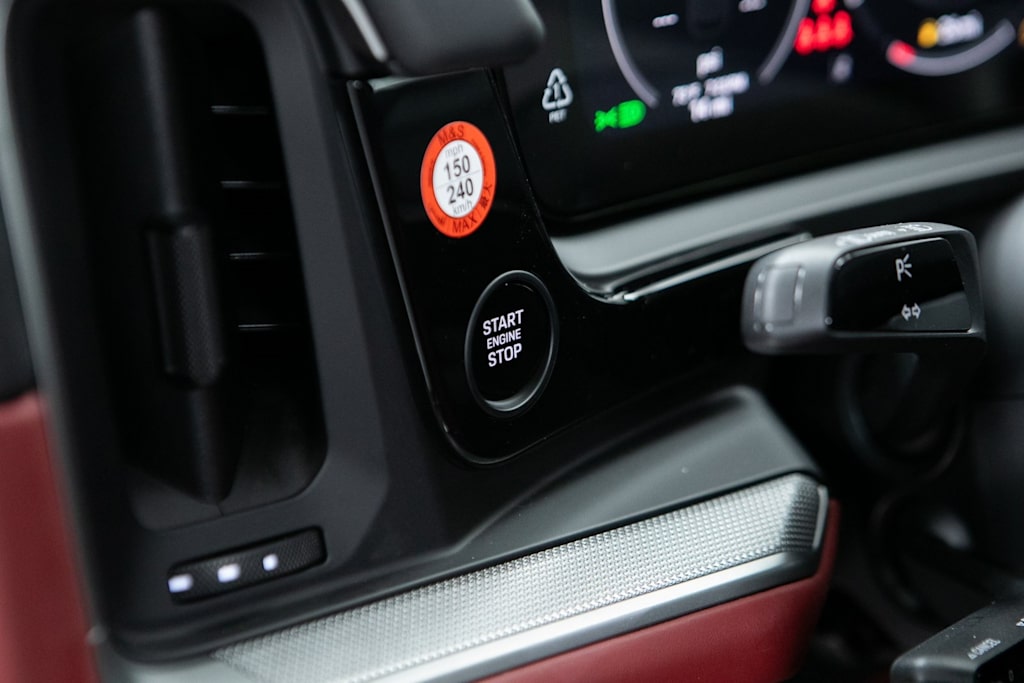 Thumbnail: 2026 Porsche Cayenne - 11